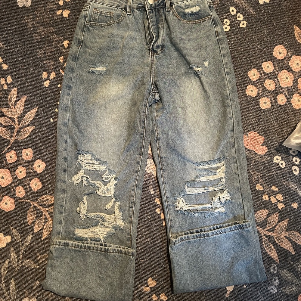 SHEIN Blue High Rise Distressed Jeans